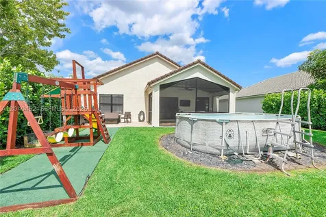 124 Preserve Drive Royal Palm Beach FL 33411