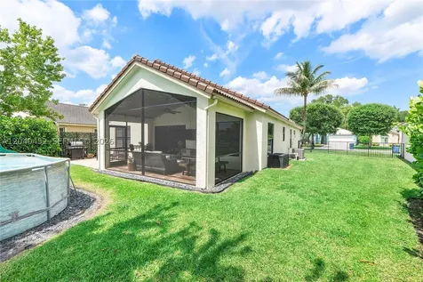 124 Preserve Drive Royal Palm Beach FL 33411