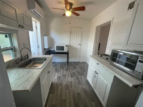 259 NE 111th Street Miami FL 33161