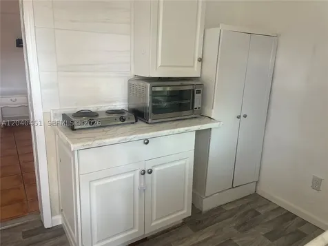 259 NE 111th Street Miami FL 33161