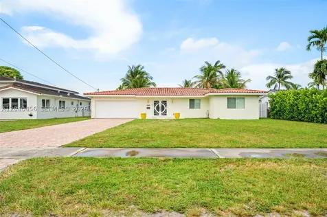 6185 W 10th Avenue Hialeah FL 33012