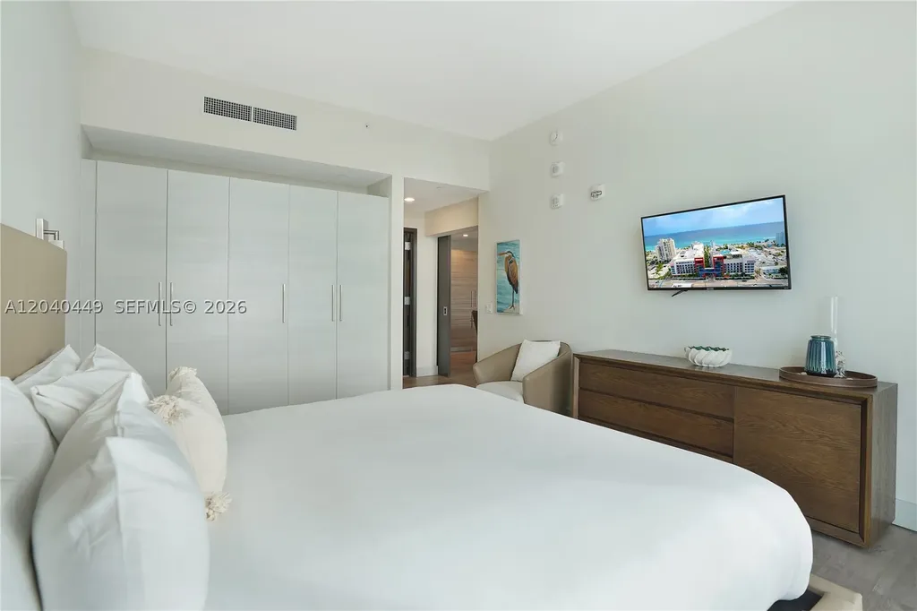 777 N Ocean Drive Hollywood FL 33019