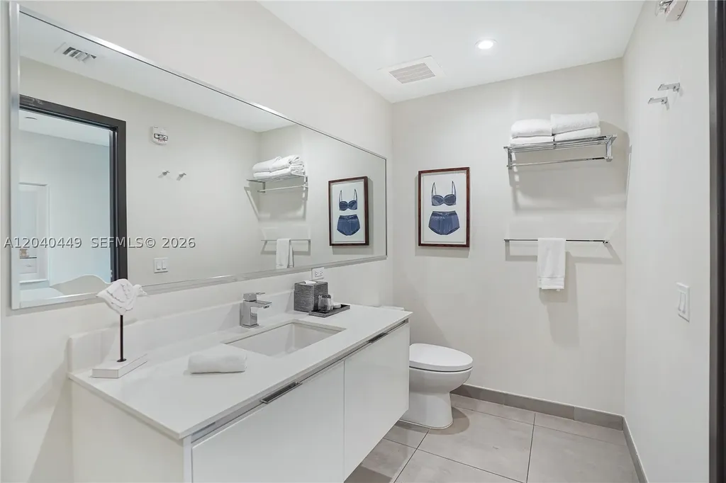 777 N Ocean Drive Hollywood FL 33019