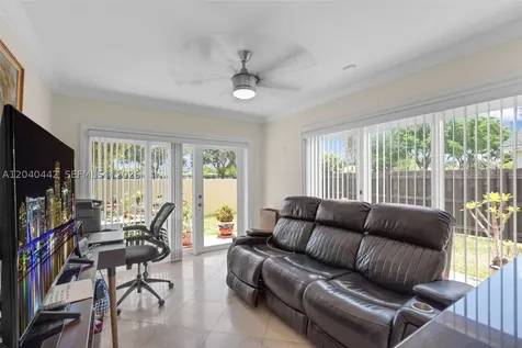 10170 NW 54th Terrace Doral FL 33178