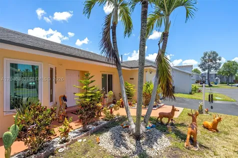 10170 NW 54th Terrace Doral FL 33178
