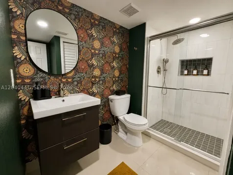 305 Lakeview Drive Weston FL 33326