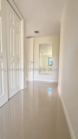 305 Lakeview Drive Weston FL 33326