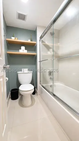 305 Lakeview Drive Weston FL 33326