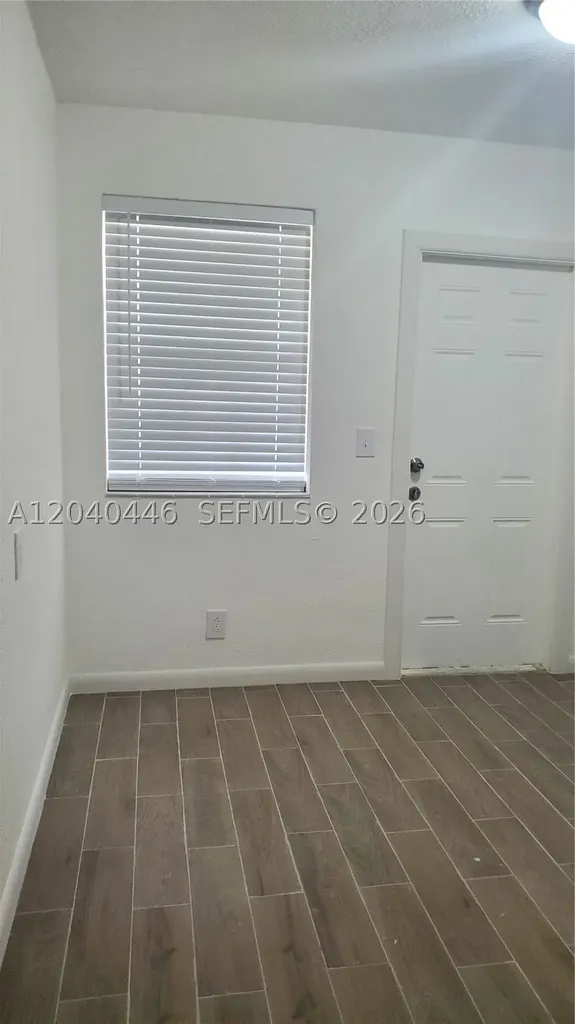 905 SW 4th Terrace Hallandale Beach FL 33009