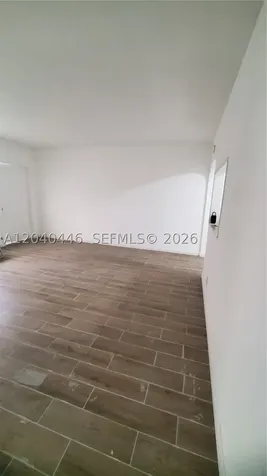 905 SW 4th Terrace Hallandale Beach FL 33009
