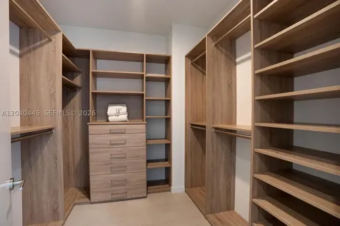 275 Giralda Avenue Coral Gables FL 33134