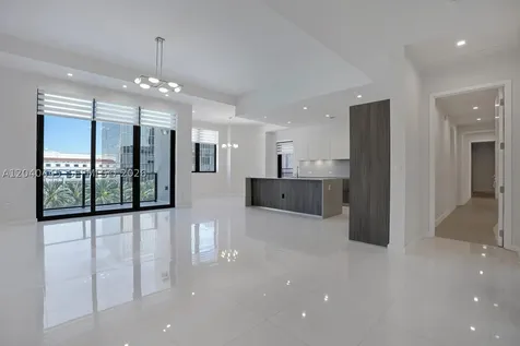 275 Giralda Avenue Coral Gables FL 33134