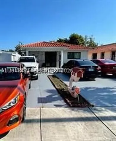 547 E 15th Street Hialeah FL 33010