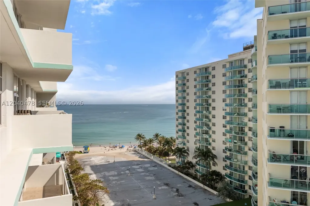 3725 S Ocean Drive Hollywood FL 33019