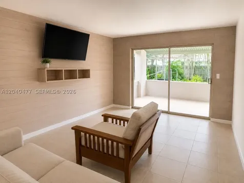9110 SW 44th Street Miami FL 33165