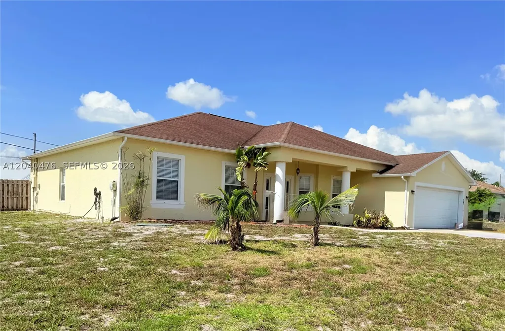 3762 SW Darby Lane Port St. Lucie FL 34953