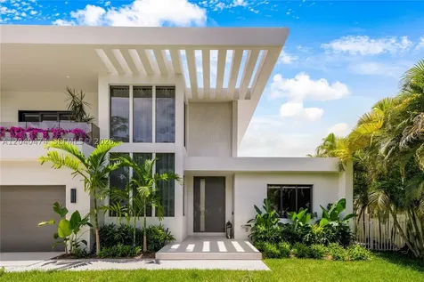 1008 NE 114th Street Biscayne Park FL 33161