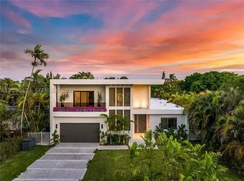 1008 NE 114th Street Biscayne Park FL 33161