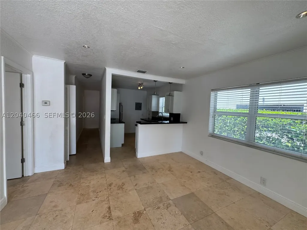 2724 NE 15th Street Fort Lauderdale FL 33304