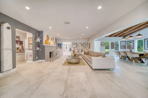 9737 SW 98th Street Miami FL 33176