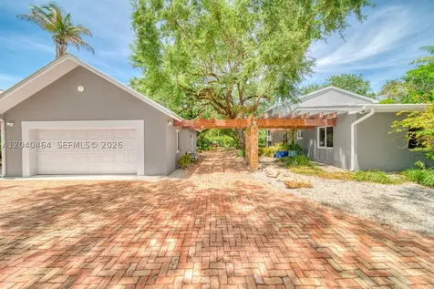 9737 SW 98th Street Miami FL 33176