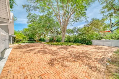 9737 SW 98th Street Miami FL 33176