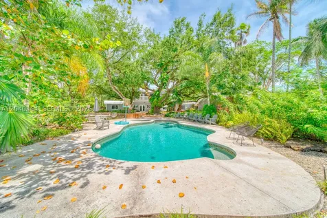 9737 SW 98th Street Miami FL 33176
