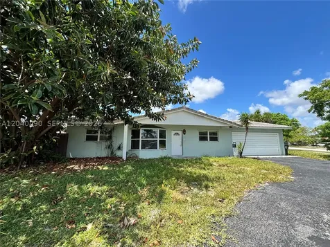 4300 NW 9th Court Coconut Creek FL 33066