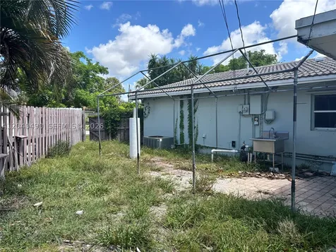 4300 NW 9th Court Coconut Creek FL 33066