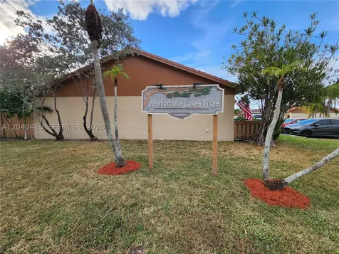 13412 SW 17th Terr Circle S Miami FL 33175