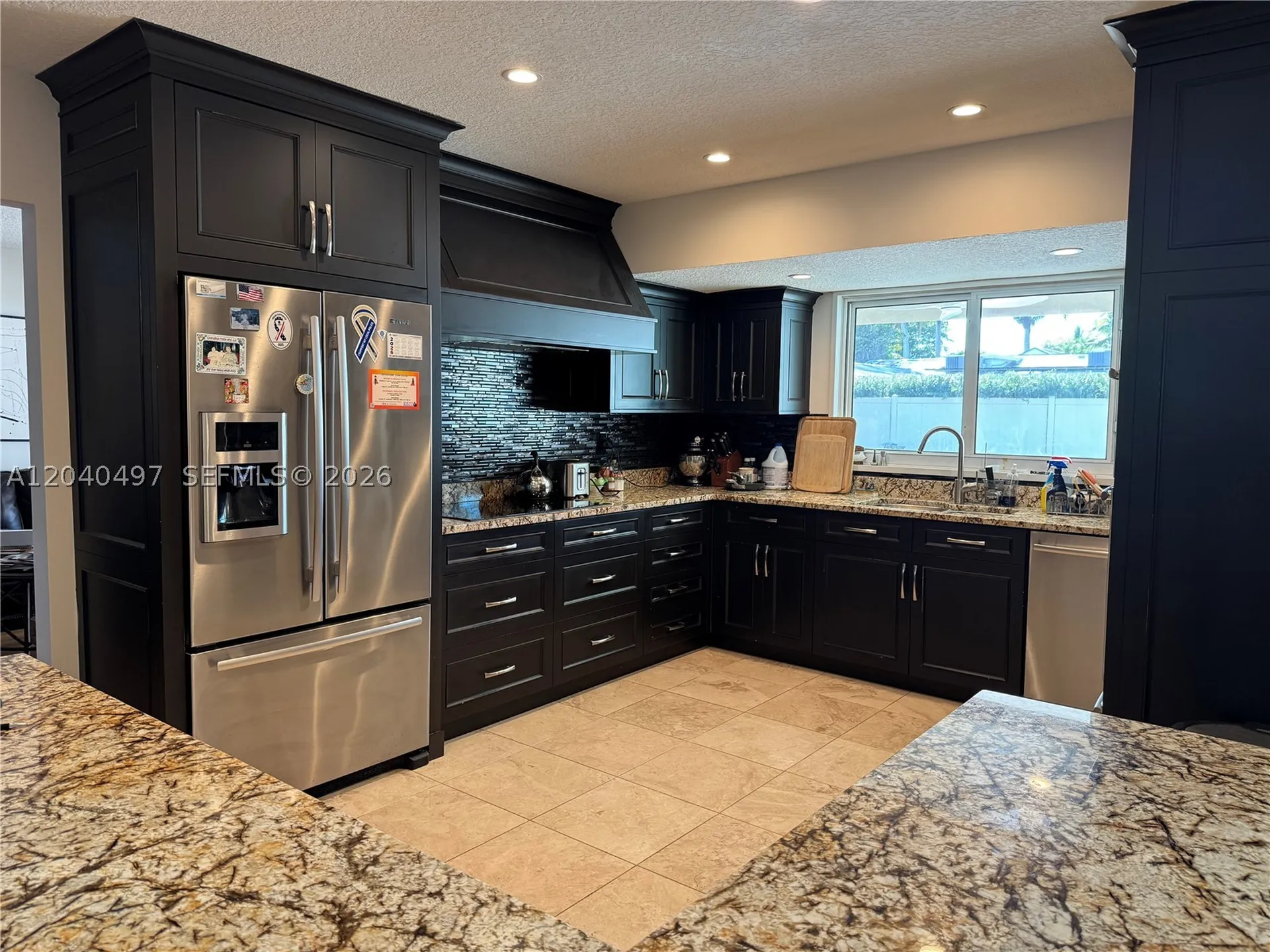 3900 N 43rd Avenue Hollywood FL 33021