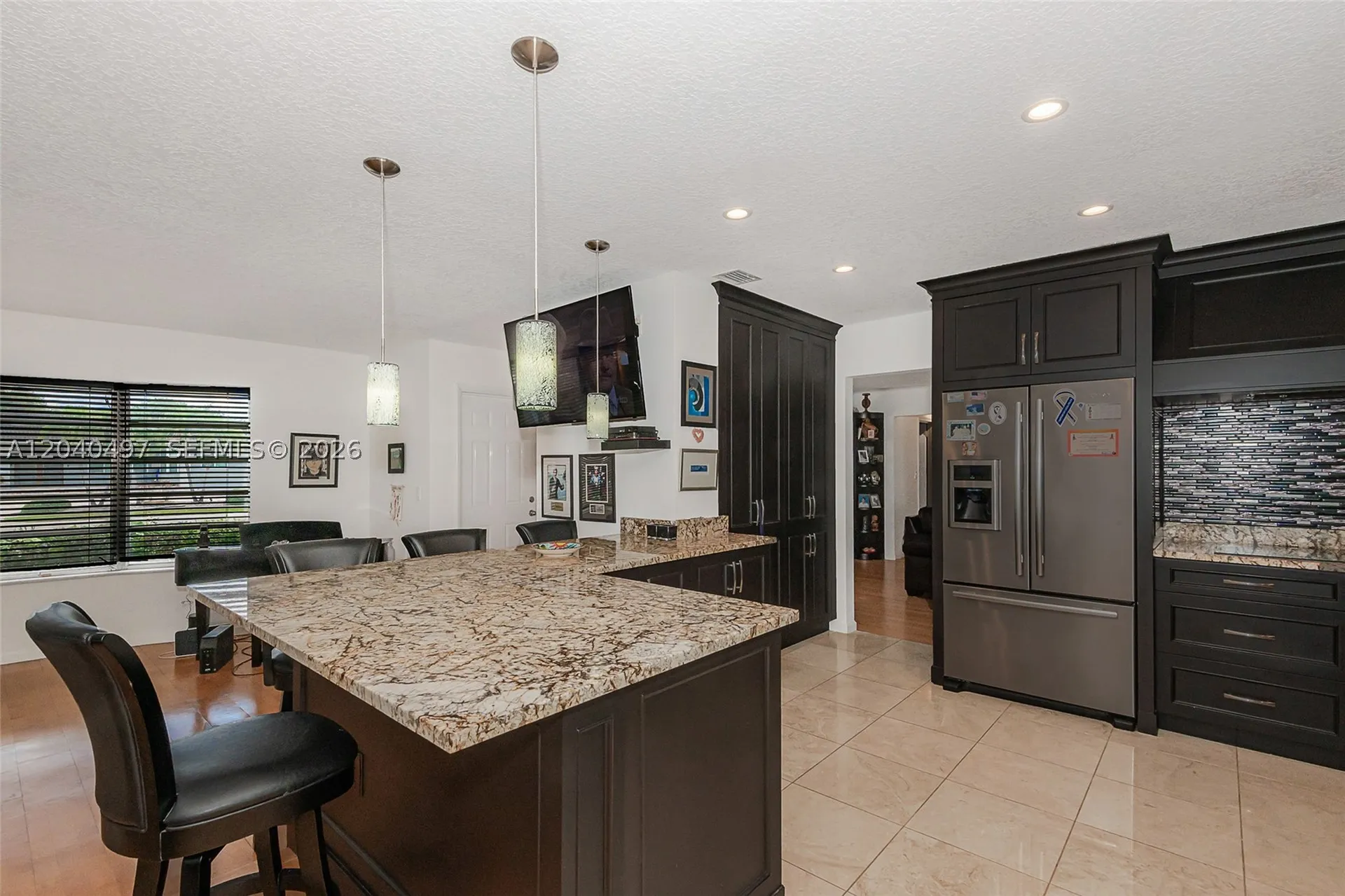 3900 N 43rd Avenue Hollywood FL 33021