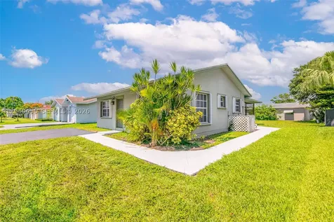 7006 NW 99th Way Tamarac FL 33321
