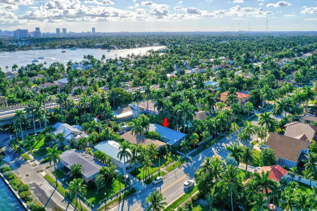 Hollywood FL 33019