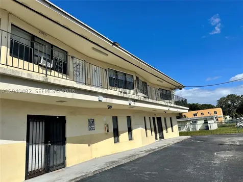 2987 NW 46th Street Miami FL 33142