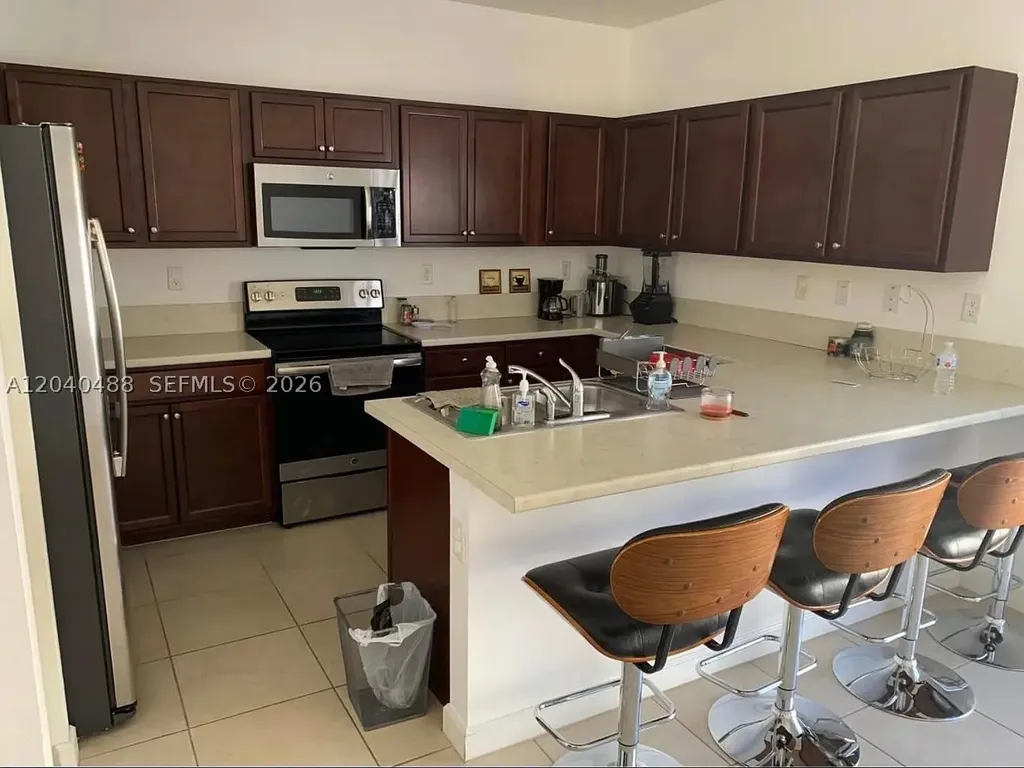 9264 W 33rd Court Hialeah FL 33018