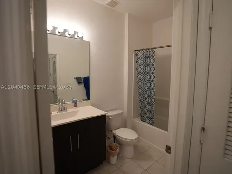 4037 NW 10th Place Lauderhill FL 33313