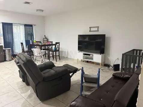 4037 NW 10th Place Lauderhill FL 33313