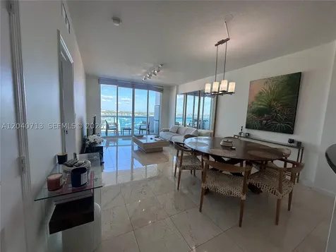 7900 Harbor Island Drive North Bay Village FL 33141