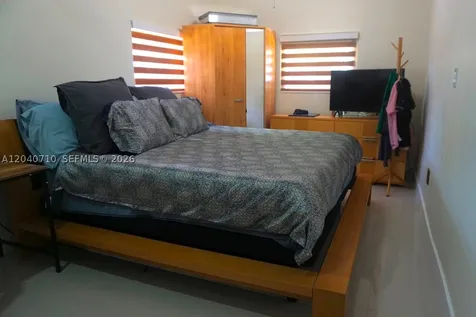 6940 SW 89th Court Miami FL 33173