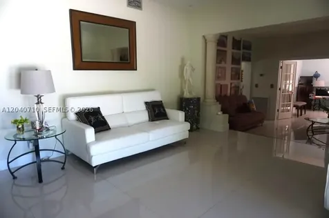 6940 SW 89th Court Miami FL 33173