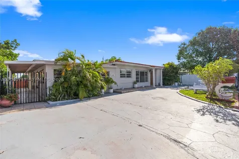 491 W 35th Place Hialeah FL 33012
