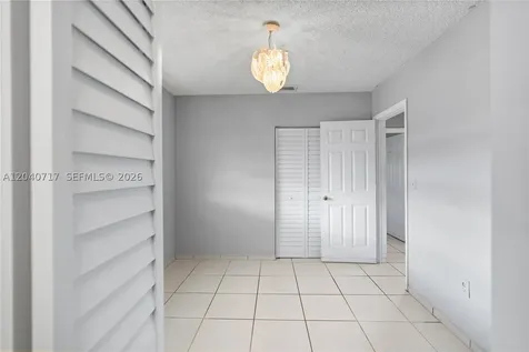 491 W 35th Place Hialeah FL 33012