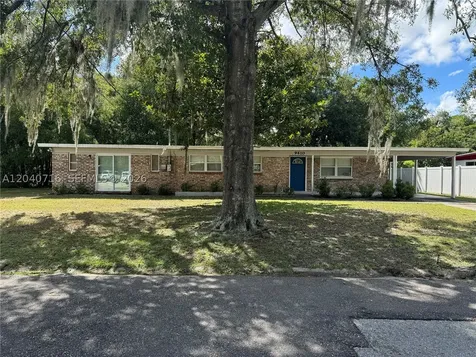 9410 Gilchrist Court Jacksonville FL 32219