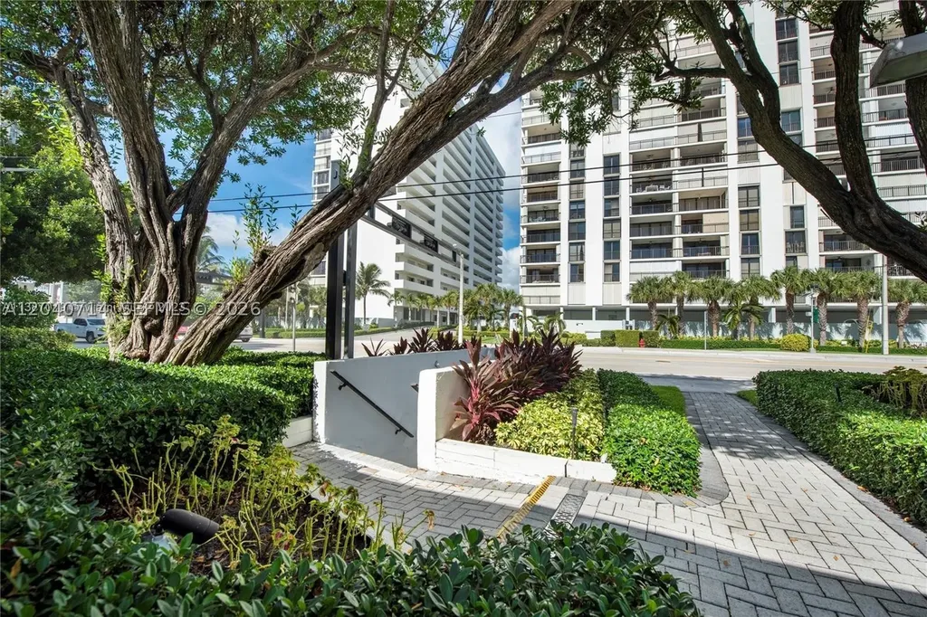 1901 N Ocean Boulevard Fort Lauderdale FL 33305