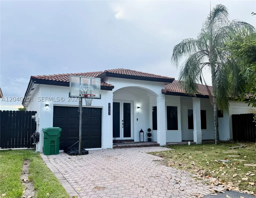 21462 SW 91st Avenue Cutler Bay FL 33189