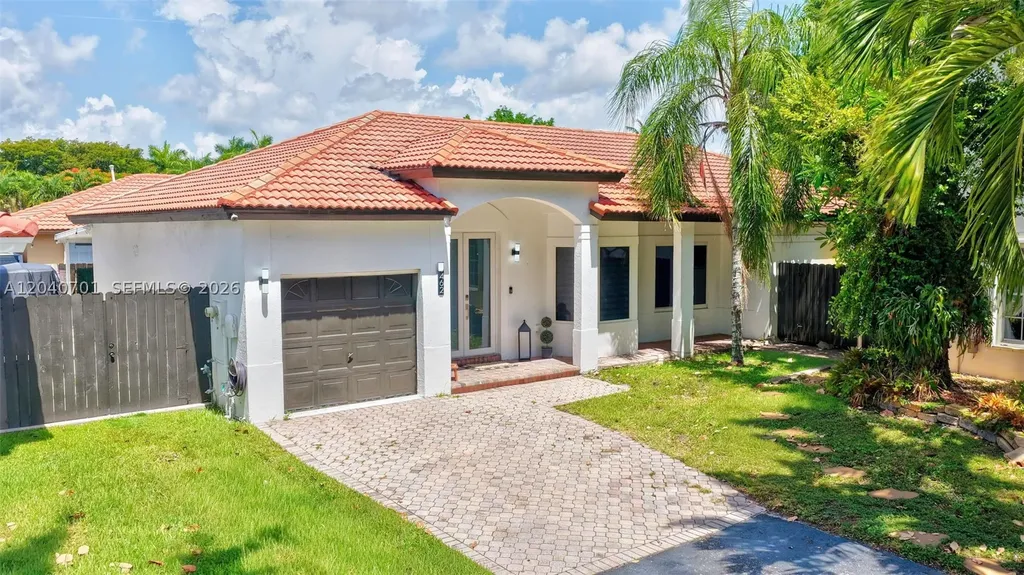 21462 SW 91st Avenue Cutler Bay FL 33189