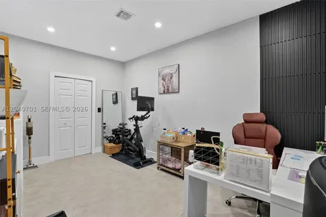 21462 SW 91st Avenue Cutler Bay FL 33189