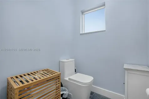 21462 SW 91st Avenue Cutler Bay FL 33189