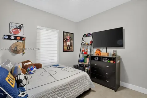 21462 SW 91st Avenue Cutler Bay FL 33189
